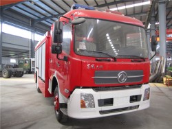 Caminhão da luta contra o incêndio de Dongfeng 5000L