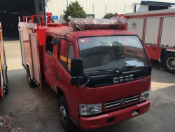 4x2 tipo carro de bombeiros novo do petroleiro da água de 3500 litros