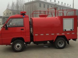 Mini carro de bombeiros da espuma da água de Dongfeng 1200L