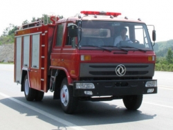 Carros de bombeiros da luta contra o incêndio de DONGFENG 160HP mini