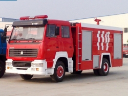 caminhão da luta contra o incêndio de 4X2 Sinotruk