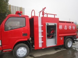 Caminhão de tanque profissional da água do fogo 4X2 de Dongfeng