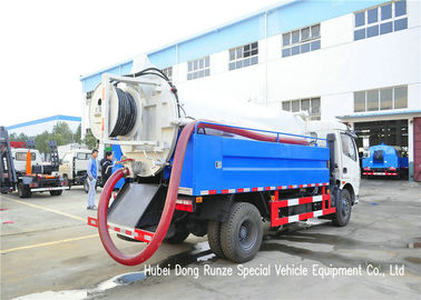 China Limpe o caminhão jorrando com a bomba jorrando de alta pressão e a bomba de vácuo 5500Liters fornecedor