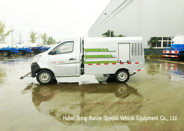 China Mini caminhão de lavagem de alta pressão para o esgoto de lavagem e jorrando da estrada 1000 litros fornecedor