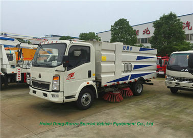 China O caminhão móvel da vassoura de estrada de HOWO RHD/LHD, caminhão montou a vassoura de rua fornecedor