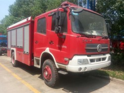 Caminhão de petroleiro de 6 toneladas da água da luta contra o incêndio de China