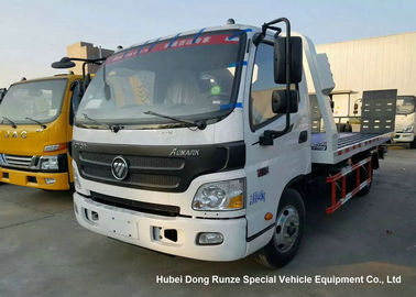China Caminhão de reboque hidráulico de 4 toneladas do Wrecker, caminhão da recuperação do leito com Cummins Engine fornecedor