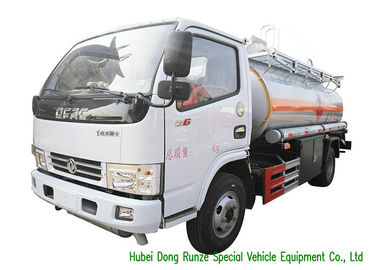 China 3000L - caminhão de petroleiro do óleo 6000L bruto, caminhão de entrega móvel do fuel-óleo fornecedor
